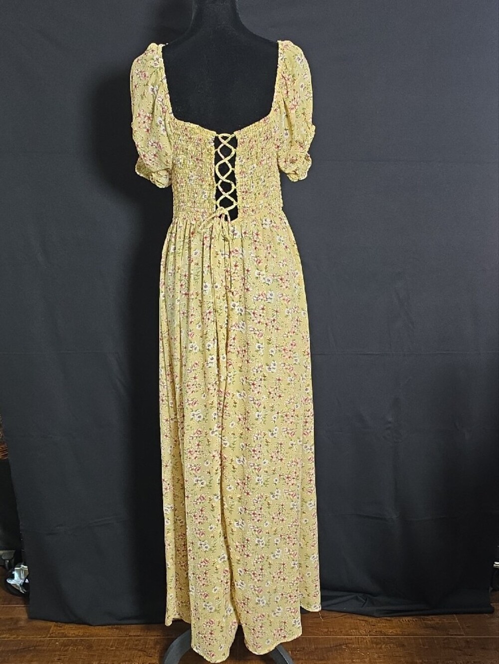 Yellow Floral Smocked Maxi Dress with Puff Sleeves - Picture 3 of 9